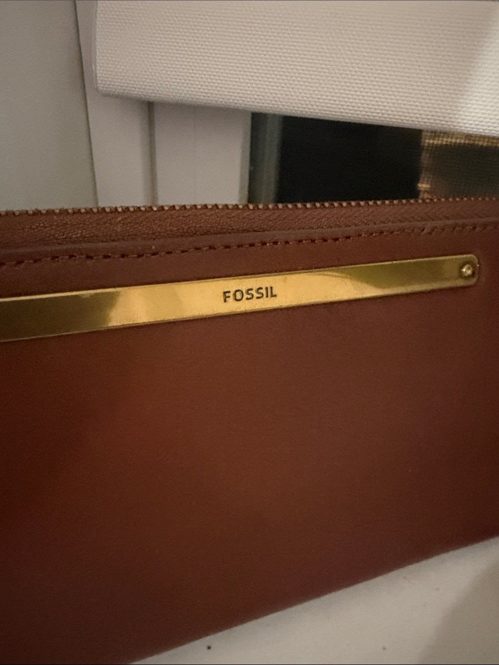 NWT Fossil Chestnut Leather Wristlet with Gold Plaque